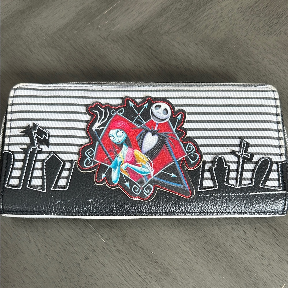 Nightmare Before Christmas long-zipped wallet with Jack Skellington and Sally